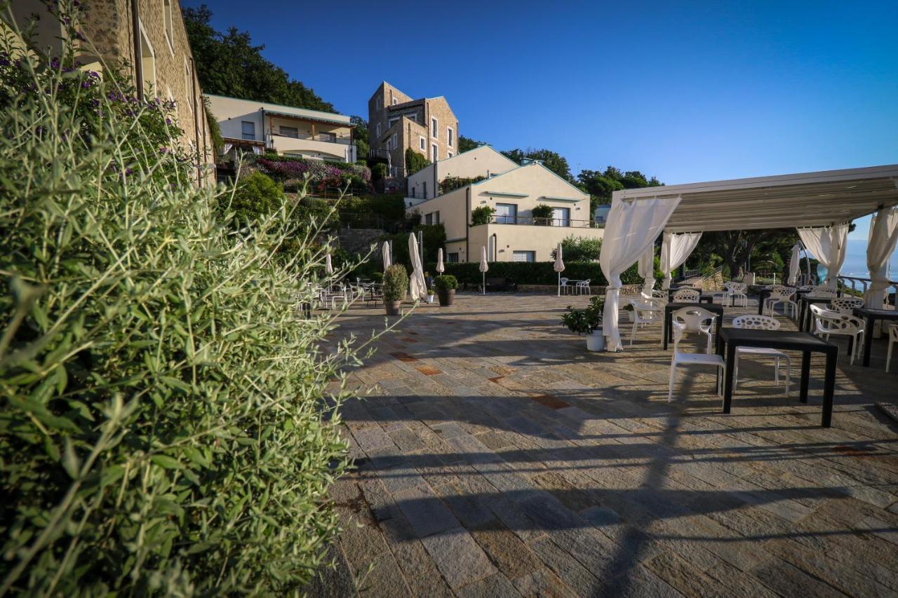 Dominio Mare Resort & Spa Bergeggi Exterior foto